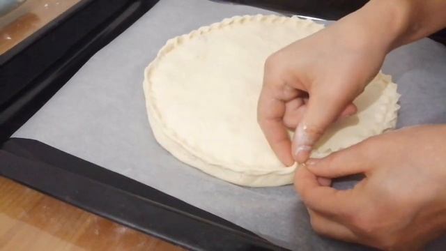 Как красиво защипать пирог. смотреть онлайн