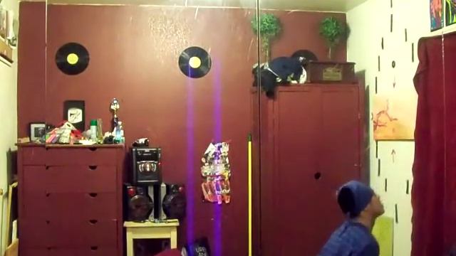 Erykah Badu-Window Seat Dance Freestyle смотреть онлайн