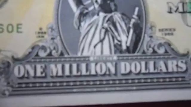 1 million US dollars - Банкнота в 1000000 (Миллион) ДОЛЛАРОВ США!!! смотреть онлайн