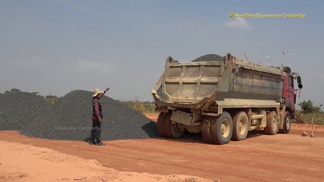 Construction Equipment Bulldozer Dump Truck Working Building New Road смотреть онлайн