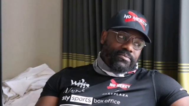 Dereck Chisora tells kugan to" get the f*** out of his room because he is not sharing the pie" смотреть онлайн