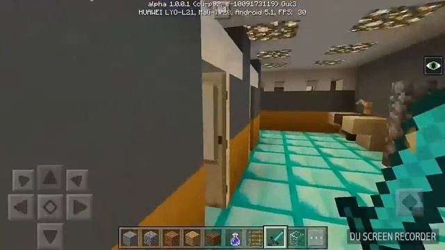 Играю с другом в Minecraft прятки в школе!! смотреть онлайн