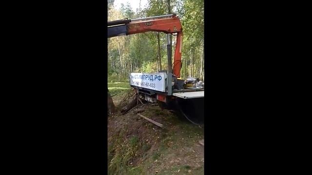 Очистка реки в лесу. Углубление дна реки. Формирование берега реки. Чистка рек. смотреть онлайн