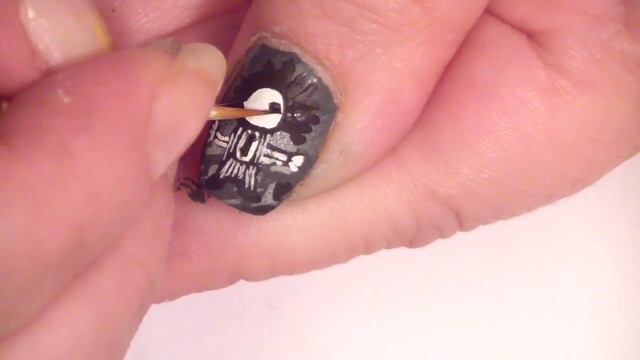 Fandom Friday: Tim Burton Nail Art -Beetlejuice смотреть онлайн