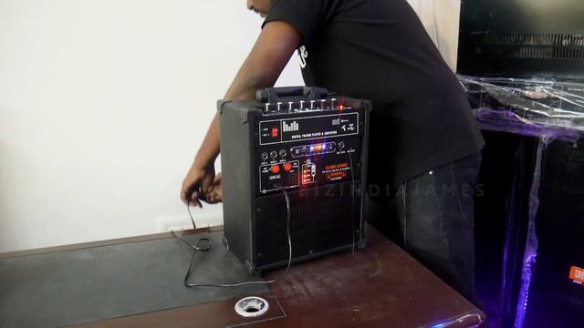 குறைந்த விலை அதிக சத்தம் | Stranger Cube | Best Guitar, Keyboard Karaoke Battery Speaker Unboxing смотреть онлайн