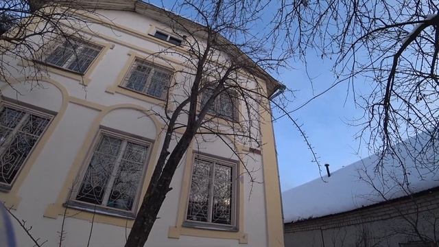 Пилим Деревья. УРОНИЛ ДЕРЕВО НА ЛЭП! смотреть онлайн