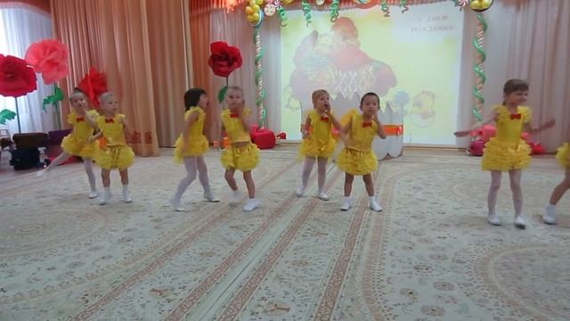 танец цыплята