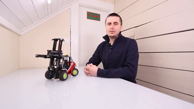 Обзор на Lego 8416 - мой самый любимый вилочный погрузчик! смотреть онлайн