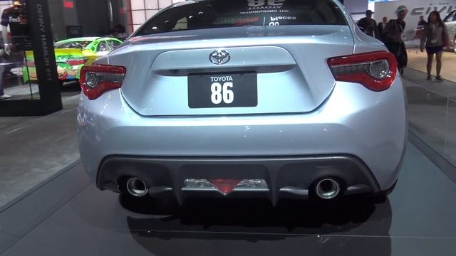 Toyota GT86 restyling | Salone di New York 2016 смотреть онлайн