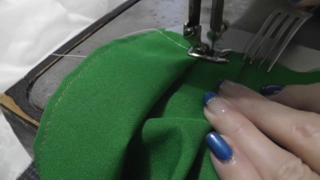 КАК СДЕЛАТЬ СКЛАДКИ НА ТКАНИ | СТАРИННАЯ ТЕХНОЛОГИЯ | БАБУШКИН МЕТОД смотреть онлайн