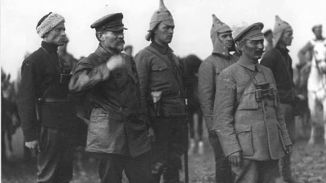 М. И. Калинин на открытии ДнепроГЭС, 1932 смотреть онлайн