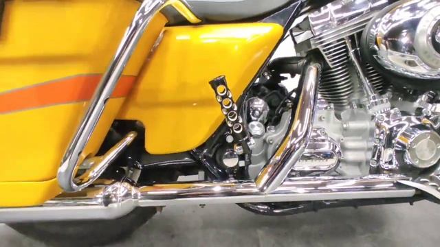 Harley Davidson Road Glide FLTRI 1580 038656 смотреть онлайн