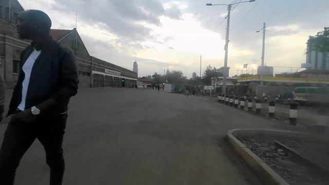 WHO WINS? Kick Scooter vs Police Car RACE! Kenyan Army Patrol Nairobi Railways Station смотреть онлайн