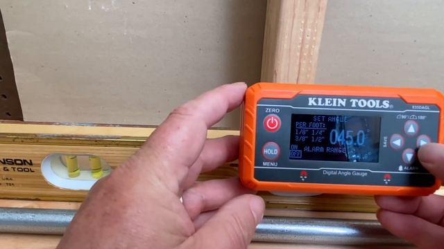 Klein Tools 935DAGL Digital Level Angle Finder смотреть онлайн