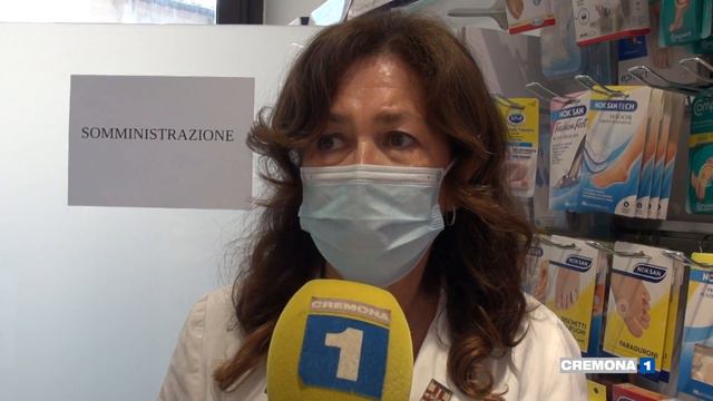 Al via le vaccinazioni anti Covid nelle due farmacie di Cremona смотреть онлайн