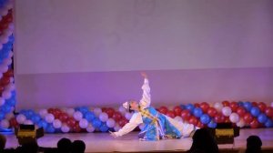 Красивый монгольский танец