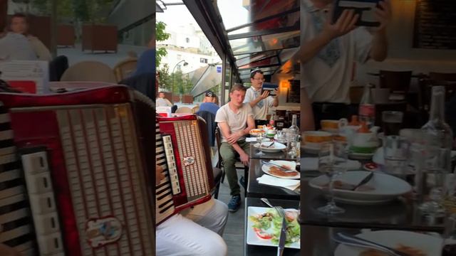 Musa Malikov, Gulnaz Zakirova - Eyterge Miken, Eytmeske Miken  /  Әйтергә микән, әйтмәскә микән