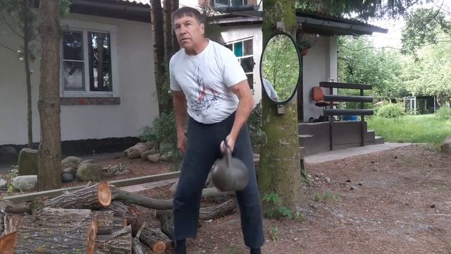 Можно ли в 71 год поднимать гирю 16 кг 100 раз. смотреть онлайн