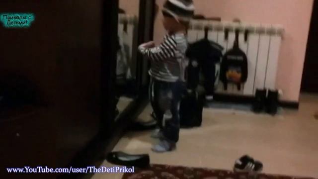 Ребенок Робот! Приколы с Детьми! / Little robot! Funny Kids! смотреть онлайн