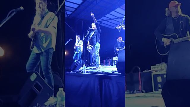 John Schneider When A Redneck Meets A Longneck