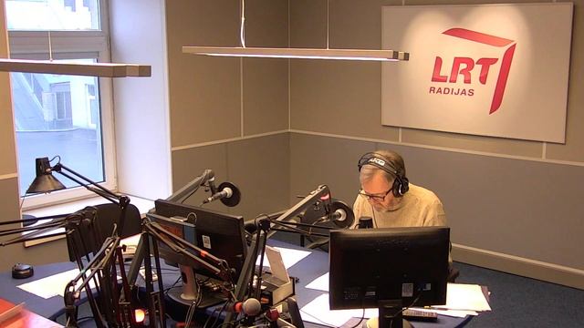 Neapsidraudę vairuotojai rizikuoja užsikrauti tūkstantinę skolą смотреть онлайн