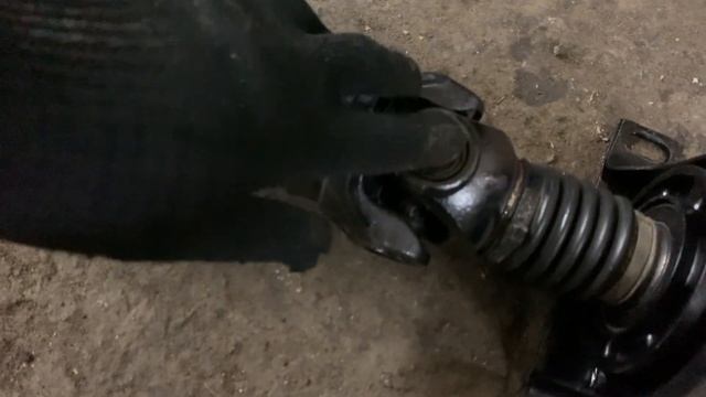 Кардан Mercedes Sprinter после переделки под ДВС Toyota 3UZ-FE смотреть онлайн