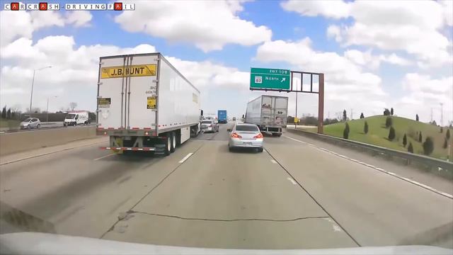 Car Crashes RUSSIA 2020 ► Car Crash Compilation, Dashcam Russia & Road Rage #carcrashrussia