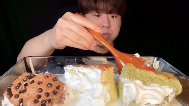 SUB) 대왕 생크림 카스테라탕 먹방 ASMR 카스테라에 우유는 진리죠🥛 TAIWANESE CASTELLA CAKE WITH MILK MUKBANG ASMR