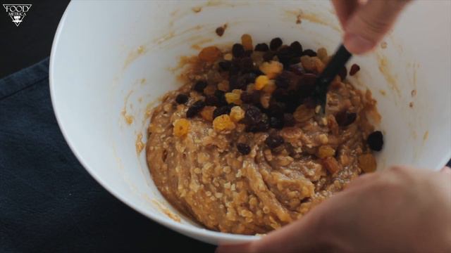 HEALTHY OATMEAL COOKIES смотреть онлайн