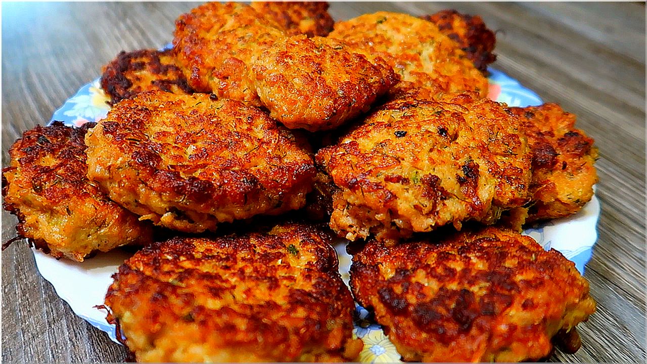 НАКОНЕЦ ТО Я НАШЛА ПРАВИЛЬНЫЙ РЕЦЕПТ КОТЛЕТ. Очень сочные и очень нежные КОТЛЕТЫ.mp4 смотреть онлайн