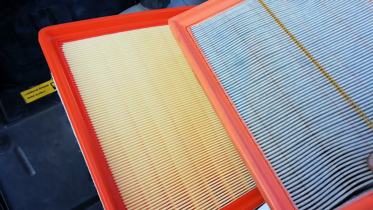 Замена воздушного фильтра  Opel Vivaro B, Renault Trafic 1.6 DCi R9M