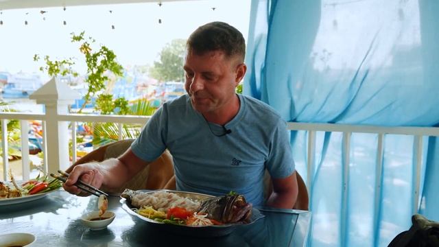 Обзор на экономный ресторан! Вот как надо делать! смотреть онлайн