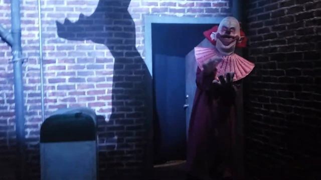 Universal Horror Nights Killer Klowns from Outerspace maze 2019 ( Hollywood ) смотреть онлайн