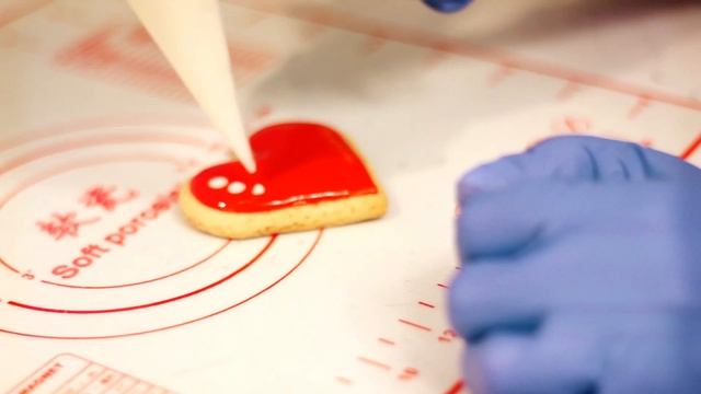 Пряник Сердце / Как украсить пряник смотреть онлайн