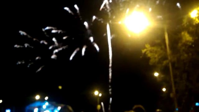 фейверк№2 на день металлурга 2014-ПРОДОЛЖЕНИЕ!!! НОВОКУЗНЕЦК!!! смотреть онлайн