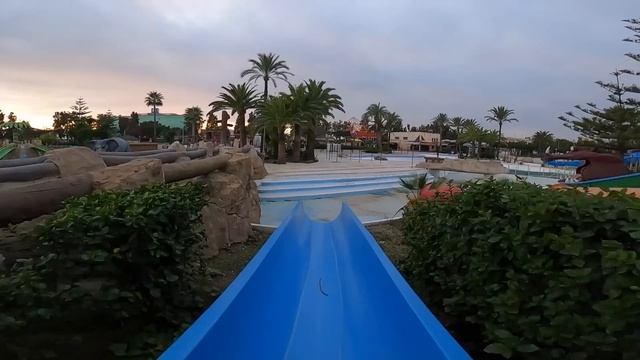 RYAN TAYLOR - FULL SPEED BMX IN A WATERPARK! смотреть онлайн