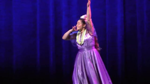 Hālau Hula 'O Hokulani-2017 Queen Lili’uokalani Keiki Hula Competition-Soloist-Kealamaikalani Kawai смотреть онлайн
