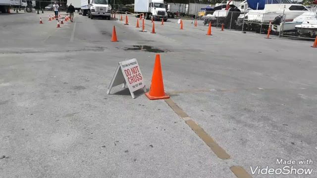 ПОЛУЧАЕМ CDL В США ФЛОРИДА МАЙЯМИ смотреть онлайн