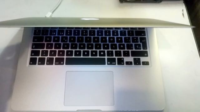 Macbook Air Mid 2014 смотреть онлайн