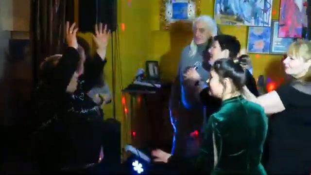 В. Фтоменко,, А я живу красивая,, 06.01.23 ,,Зандукели,, Москва смотреть онлайн