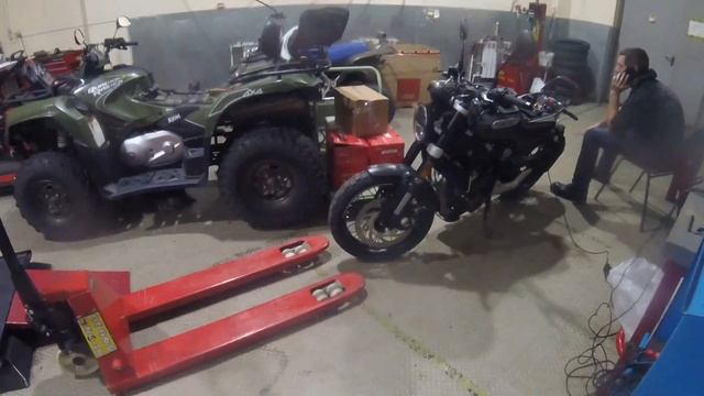 Вторая часть влога по покупке мотоцикла Husqvarna 401 смотреть онлайн