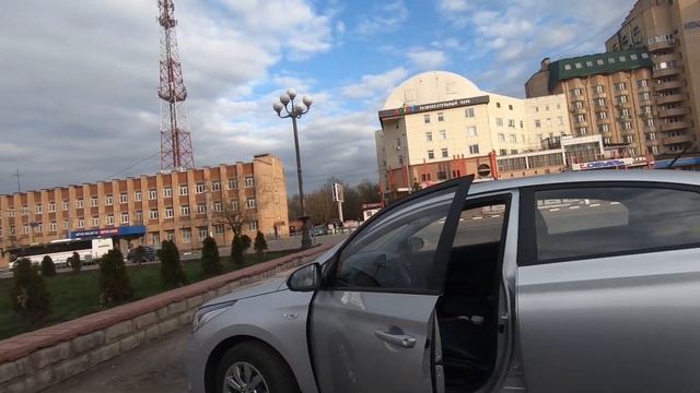 ЕДА ЗА ПЕСНЮ В МАКДАКЕ / ОНА ПРИКЛЕИЛА ВОЛОСЫ? INSTAGRAM BATTLE CHALLENGE #1 смотреть онлайн