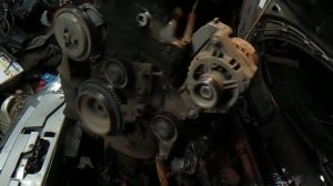 Снимаем двигатель с Нива - шевроле.mp4