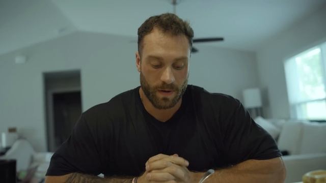 FULL DAY OF EATING TO GET SHREDDED | OLYMPIA PREP смотреть онлайн