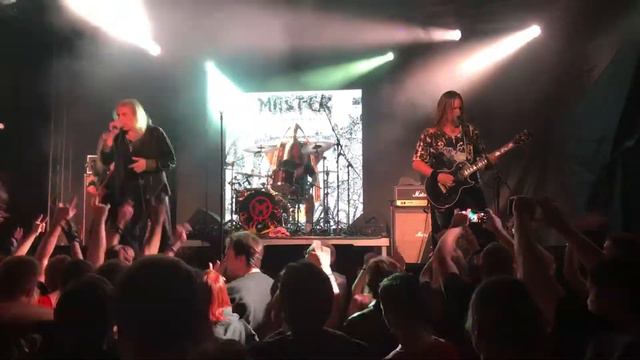 "Песни мертвых". Концерт группы Мастер в клубе Volta 09.09.2017 смотреть онлайн