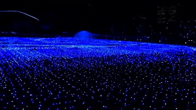 Япония. Иллюминация в комплексе Мидтаун Роппонги / Tokyo Roppongi Midtown смотреть онлайн