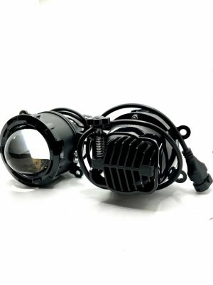 Комплект лед линз в противотуманные фары на Lada Vesta, Granta FL, Niva Urban, Nissan, Renault,