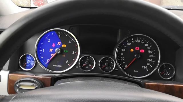 Как сбросить межсервисный интервал Volkswagen Touareg 2007 год смотреть онлайн