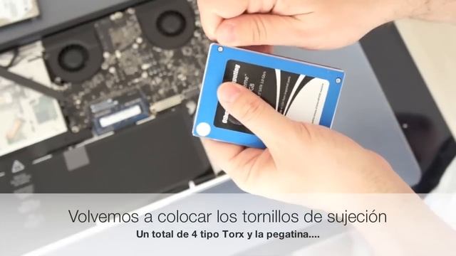 Montaje SSD en MBP 17" - Install SSD in MacBook Pro 17" ( 2011 ) смотреть онлайн