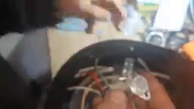 ?Термопот Saturn постоянно кипит - ремонт?